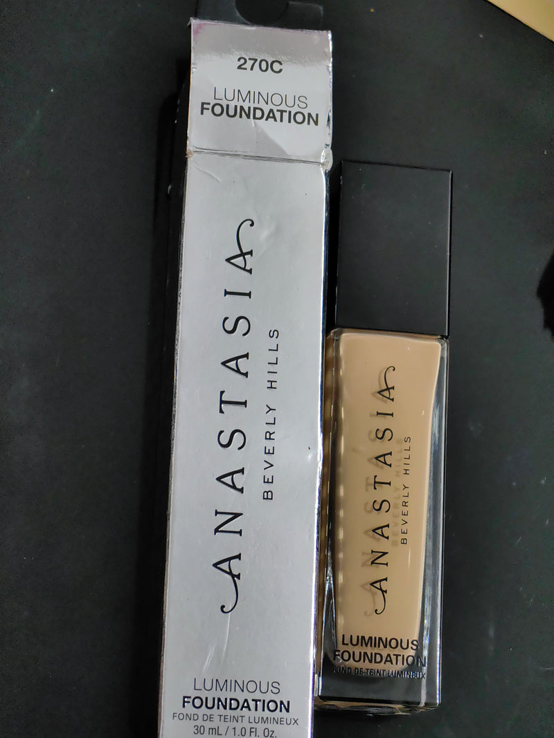 270C ANASTASIA BEVERLY HILLS luminous foundation (base de maquillaje)